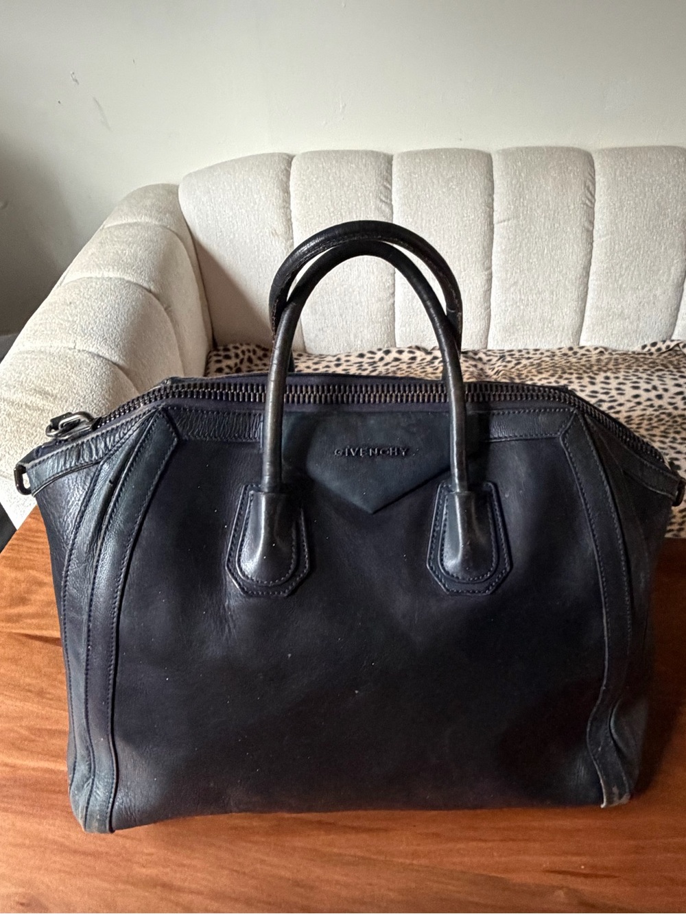 Givenchy Medium Antigona Two-Tone Navy Blue / Dark Green Leather Satchel